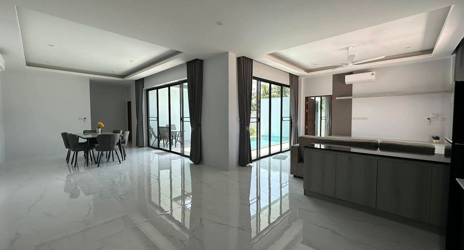 Villa en alquiler de 3 habitaciones en Mueang Phuket, Phuket