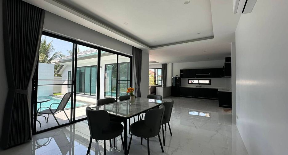 Villa en alquiler de 3 habitaciones en Mueang Phuket, Phuket