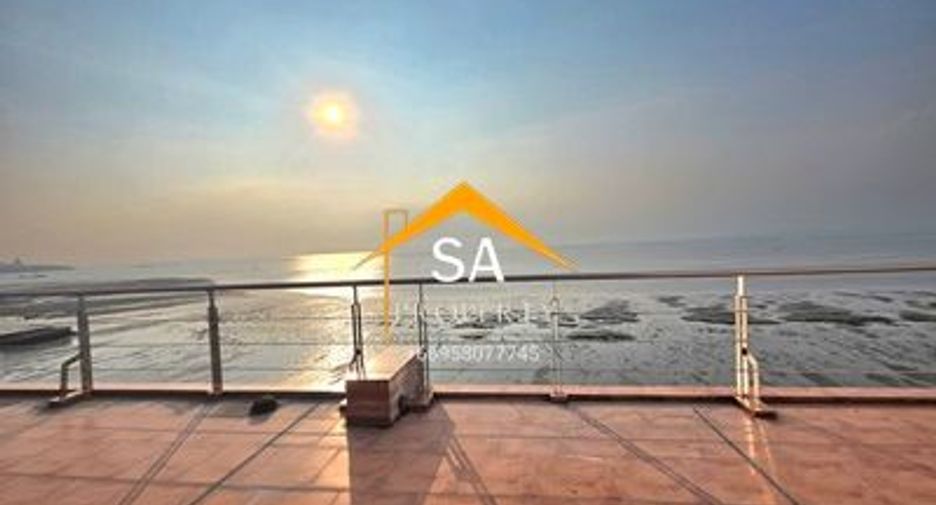 For rent 4 bedrooms condo in North Pattaya, Pattaya
