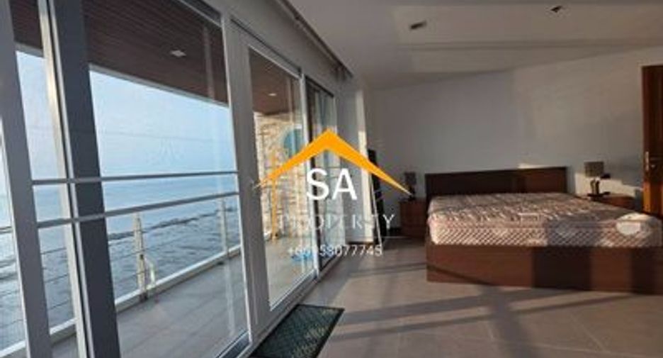 For rent 4 bedrooms condo in North Pattaya, Pattaya