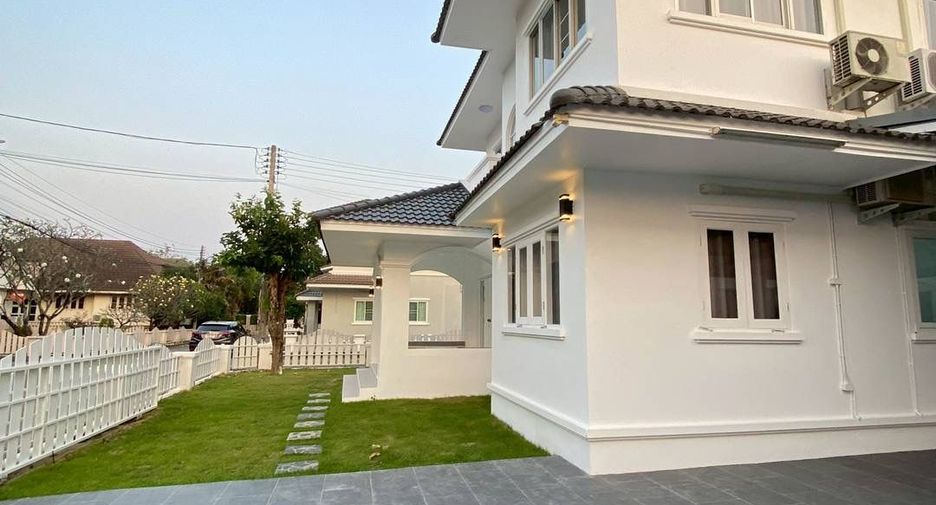 For rent 4 bedrooms house in San Sai, Chiang Mai