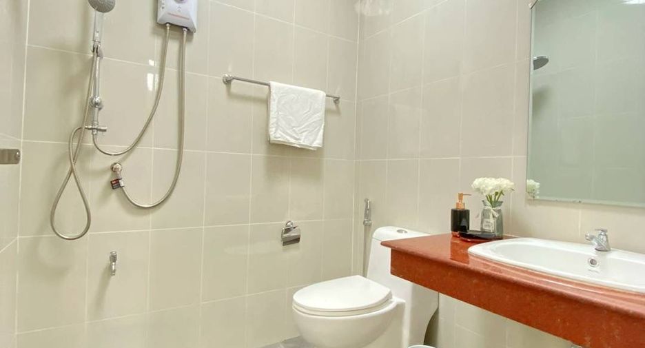 For rent 4 bedrooms house in San Sai, Chiang Mai
