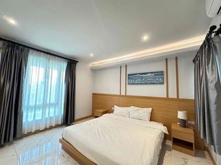 À louer 4 chambres villa à Bang Lamung, Chonburi
