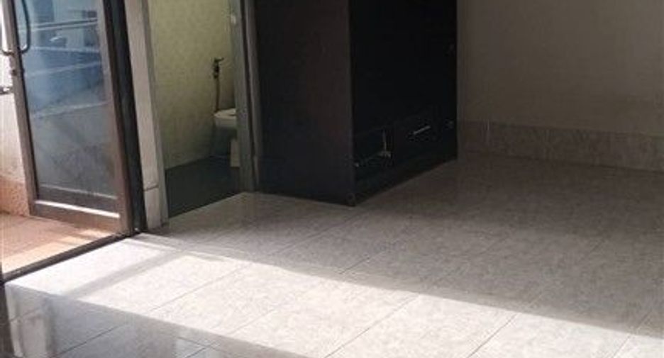 For sale 16 bedrooms apartment in Din Daeng, Bangkok