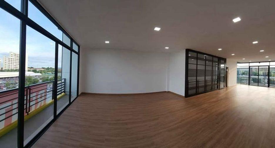 For rent studio townhouse in Prawet, Bangkok