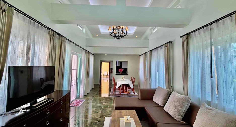 For rent 3 ベッドルーム villa in East Pattaya, Pattaya