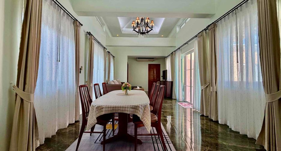 For rent 3 ベッドルーム villa in East Pattaya, Pattaya