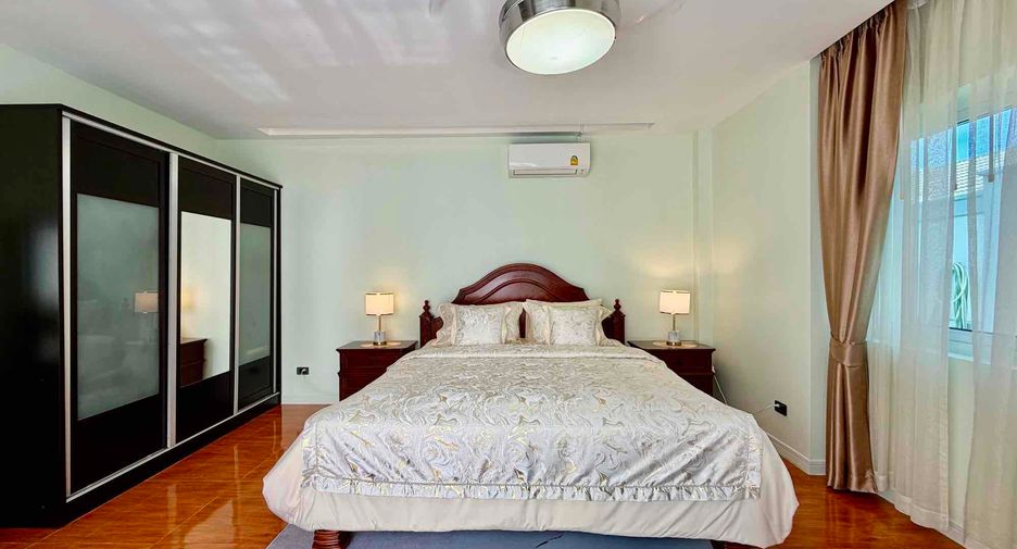 For rent 3 ベッドルーム villa in East Pattaya, Pattaya
