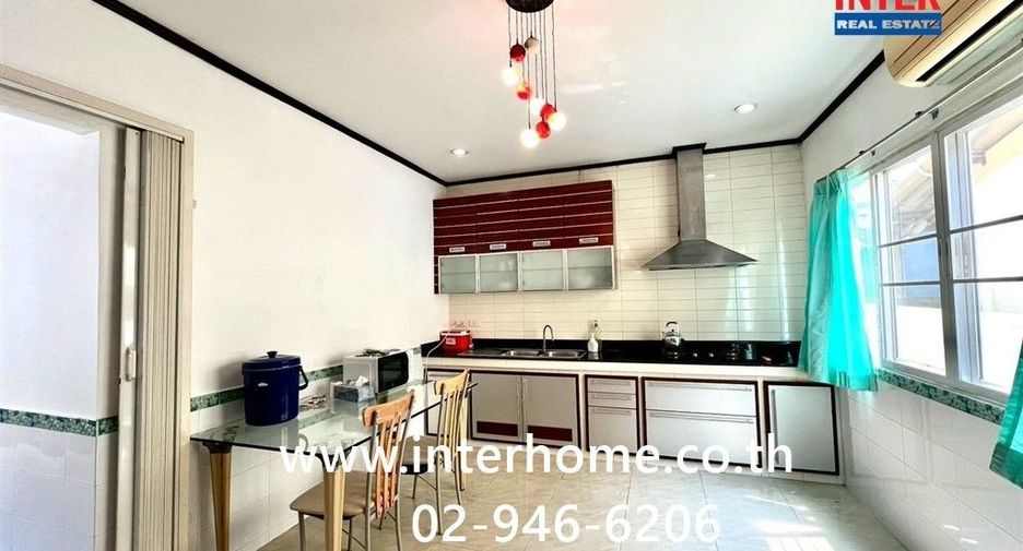 For sale 2 bedrooms house in Don Mueang, Bangkok