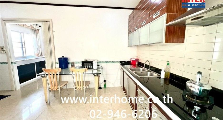 For sale 2 bedrooms house in Don Mueang, Bangkok