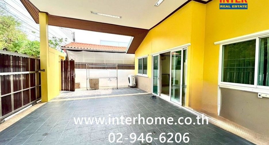 For sale 2 bedrooms house in Don Mueang, Bangkok