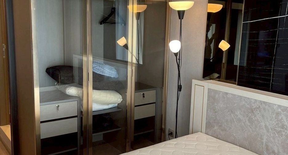 For sale 1 bed condo in Huai Khwang, Bangkok
