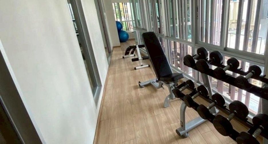 For sale 1 bed condo in Huai Khwang, Bangkok