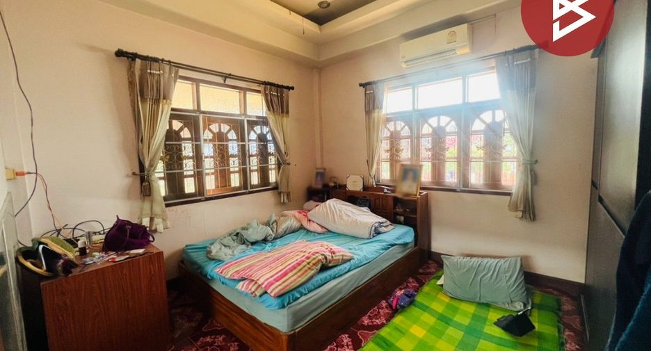For sale 3 bedrooms house in Mueang Phitsanulok, Phitsanulok