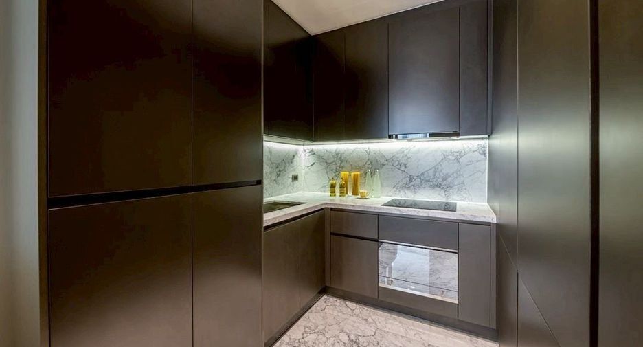 For rent and for sale 2 bedrooms condo in Watthana, Bangkok