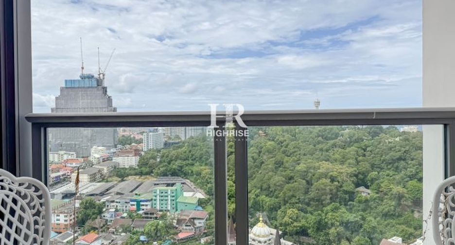 À vendre 2 chambres condo à Pratumnak, Pattaya