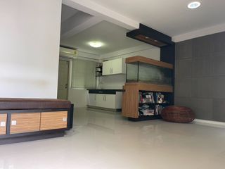 For sale 3 bedrooms townhouse in Don Mueang, Bangkok
