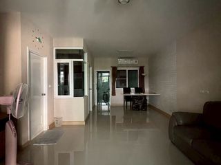 For sale 3 bedrooms townhouse in Sai Mai, Bangkok