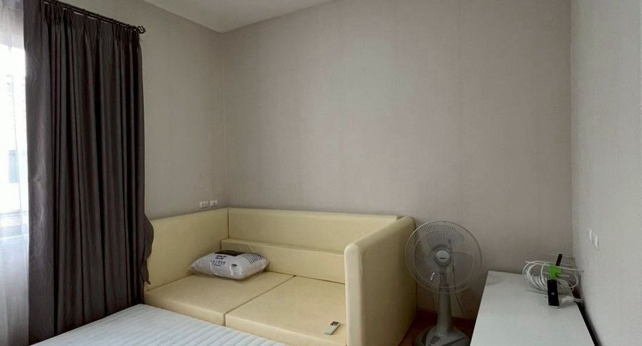 For sale 3 bedrooms townhouse in Sai Mai, Bangkok