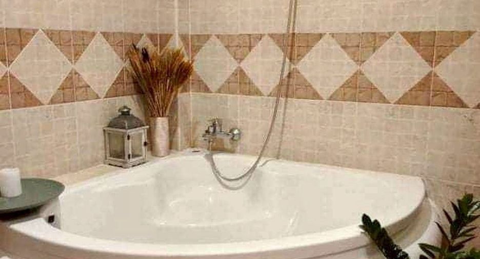 For rent 1 bed house in Pathum Wan, Bangkok