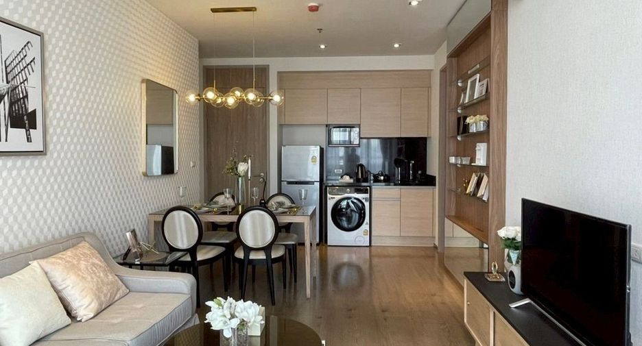 Condo en alquiler de 2 habitaciones en Khlong Toei, Bangkok