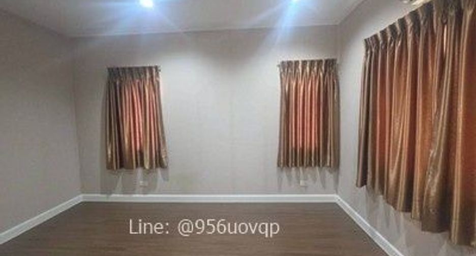 Haus zur Miete und zum Kauf mit 4 Zimmer in Bang Phli, Samut Prakan
