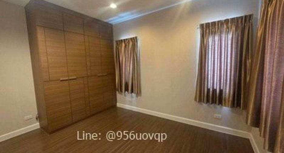 Haus zur Miete und zum Kauf mit 4 Zimmer in Bang Phli, Samut Prakan