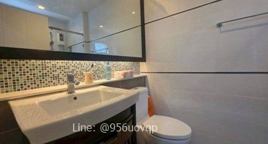 Haus zur Miete und zum Kauf mit 4 Zimmer in Bang Phli, Samut Prakan