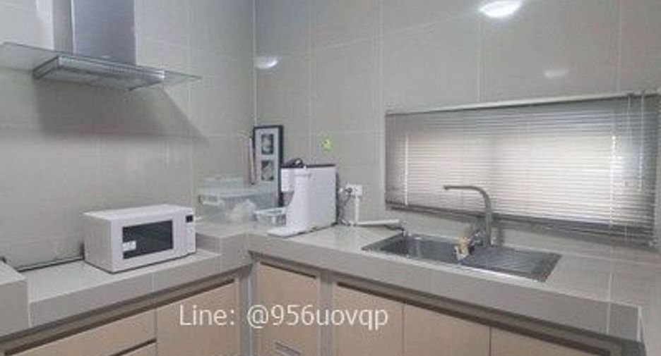 Haus zur Miete und zum Kauf mit 4 Zimmer in Bang Phli, Samut Prakan