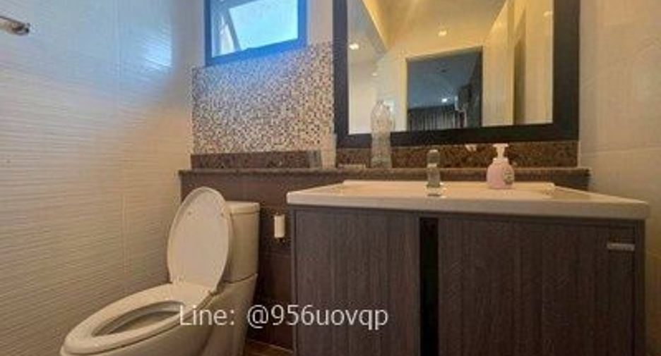 Haus zur Miete und zum Kauf mit 4 Zimmer in Bang Phli, Samut Prakan
