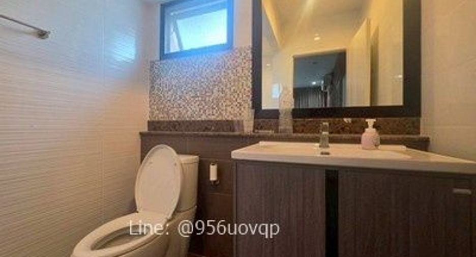 Haus zur Miete und zum Kauf mit 4 Zimmer in Bang Phli, Samut Prakan