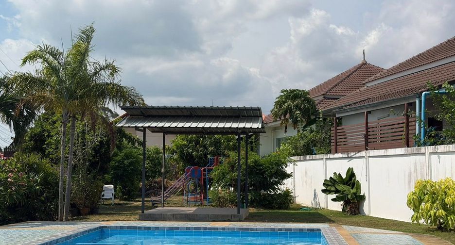 Casa en venta de 2 habitaciones en Sattahip, Chonburi