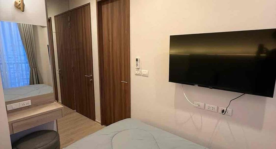 Condo en alquiler de 3 habitaciones en Watthana, Bangkok