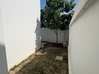 Casa en venta de 3 habitaciones en Ban Khai, Rayong