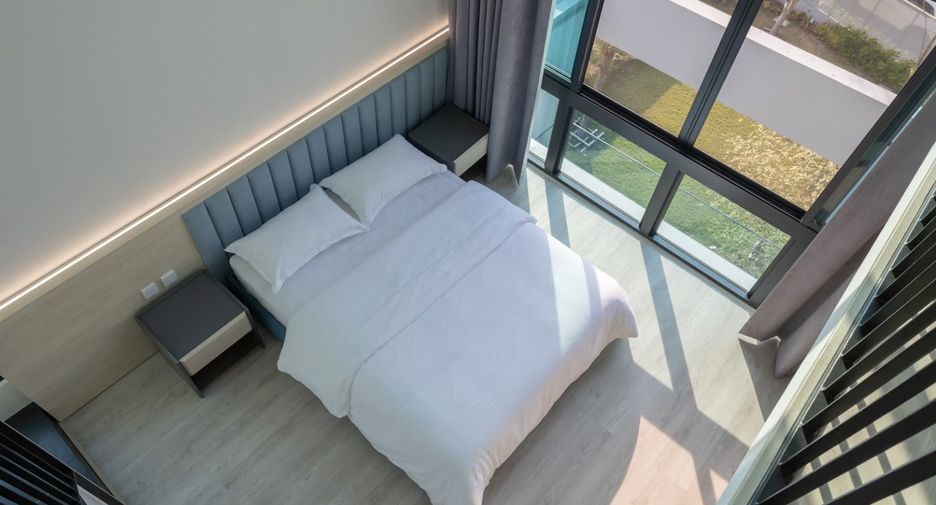 For rent 4 bedrooms house in Saphan Sung, Bangkok
