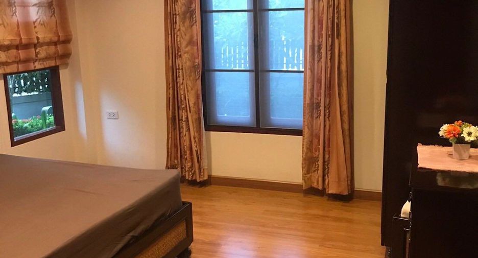 For sale 3 bedrooms villa in Sattahip, Chonburi