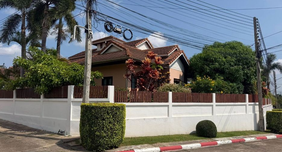 For sale 3 bedrooms villa in Sattahip, Chonburi