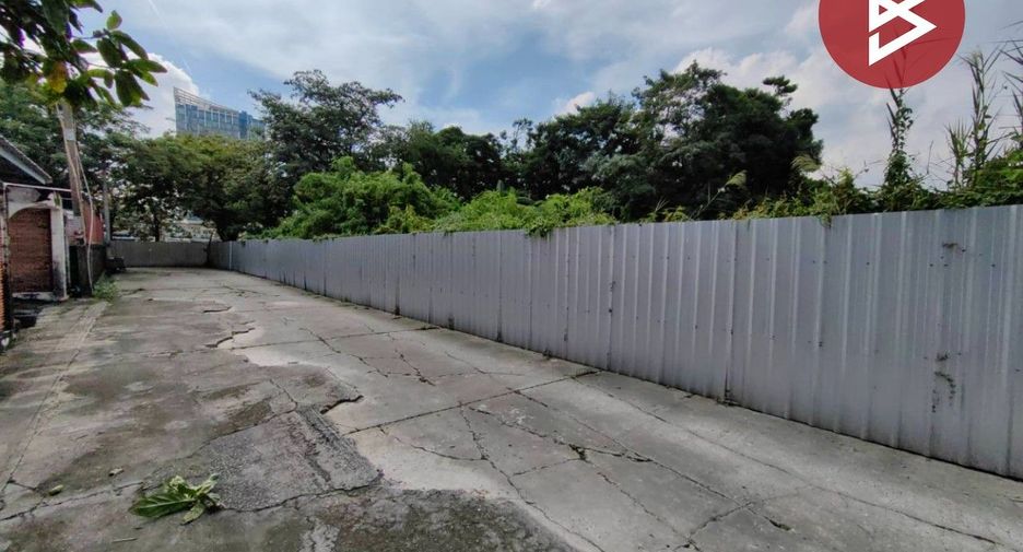Grundstück zum Kauf in Bang Sue, Bangkok