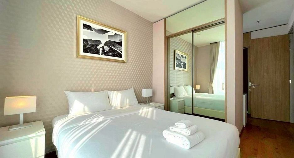 For rent 2 bedrooms condo in Khlong Toei, Bangkok