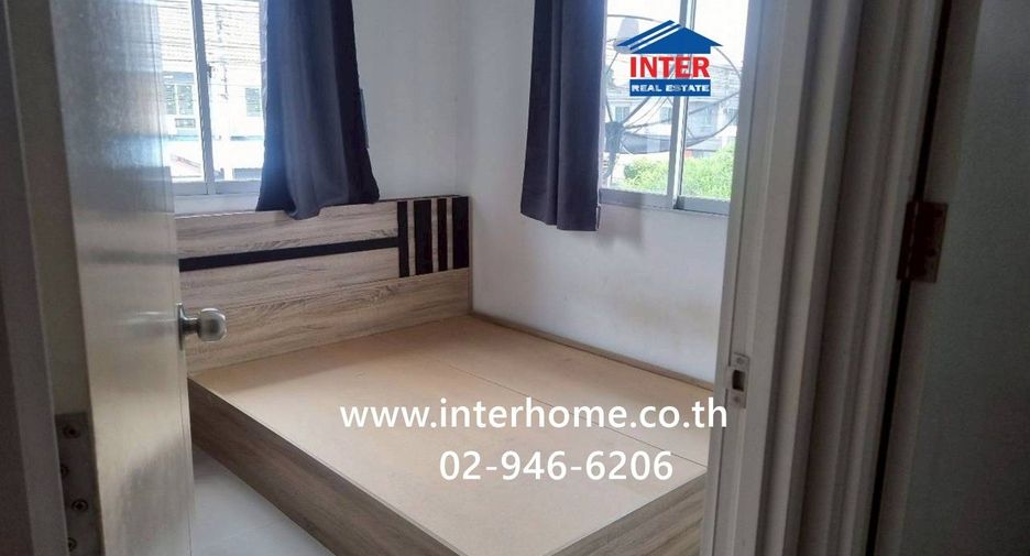 For sale 3 bedrooms townhouse in Khlong Luang, Pathum Thani
