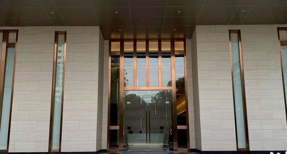 For rent 1 bed condo in Watthana, Bangkok