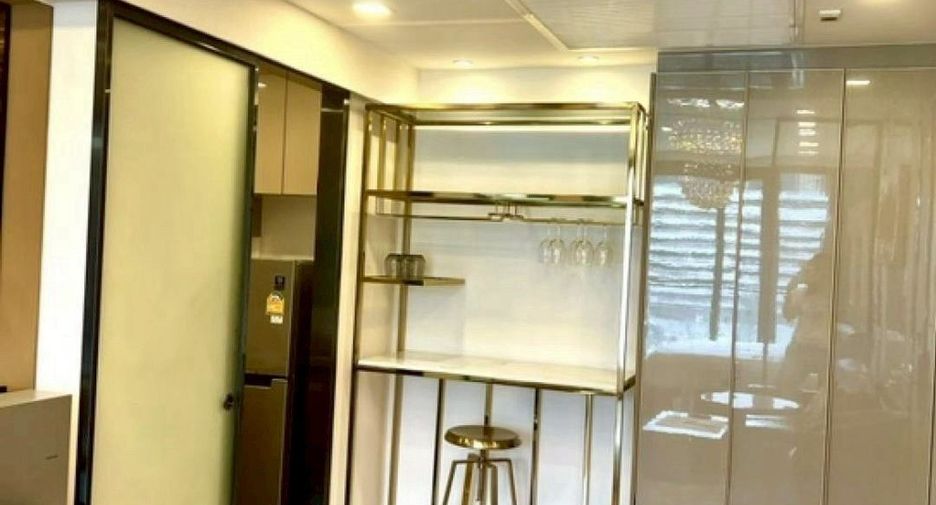 For rent 1 bed condo in Huai Khwang, Bangkok
