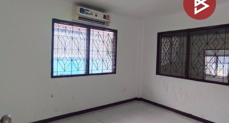 Casa en venta de 3 habitaciones en Min Buri, Bangkok