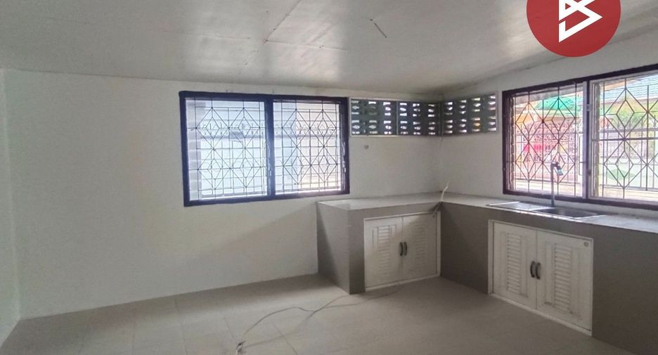 Casa en venta de 3 habitaciones en Min Buri, Bangkok