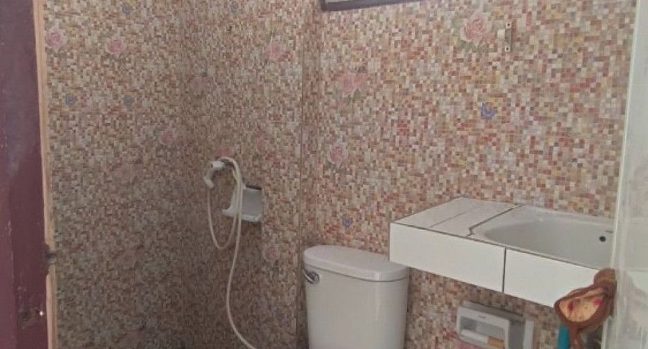 Casa en venta de 3 habitaciones en Min Buri, Bangkok