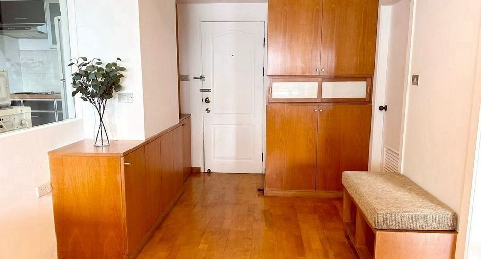 For rent 1 Beds condo in Pathum Wan, Bangkok