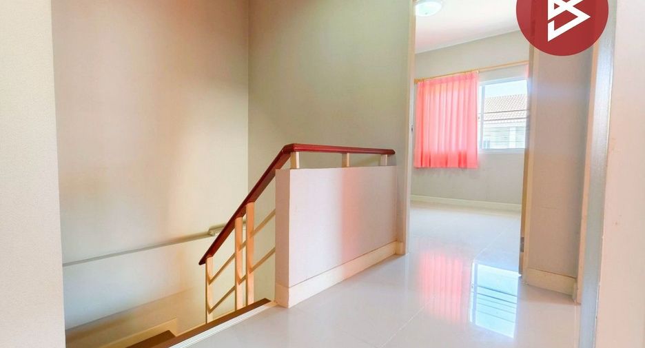 For sale 3 bedrooms townhouse in Mueang Samut Sakhon, Samut Sakhon