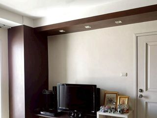 Продажа 1 кровать кондо в Хуаи Кхщанг, Бангкок