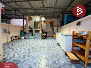 For sale 2 bedrooms townhouse in Mueang Samut Sakhon, Samut Sakhon