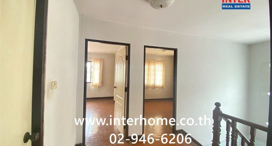 For sale 4 bedrooms house in Khlong Sam Wa, Bangkok